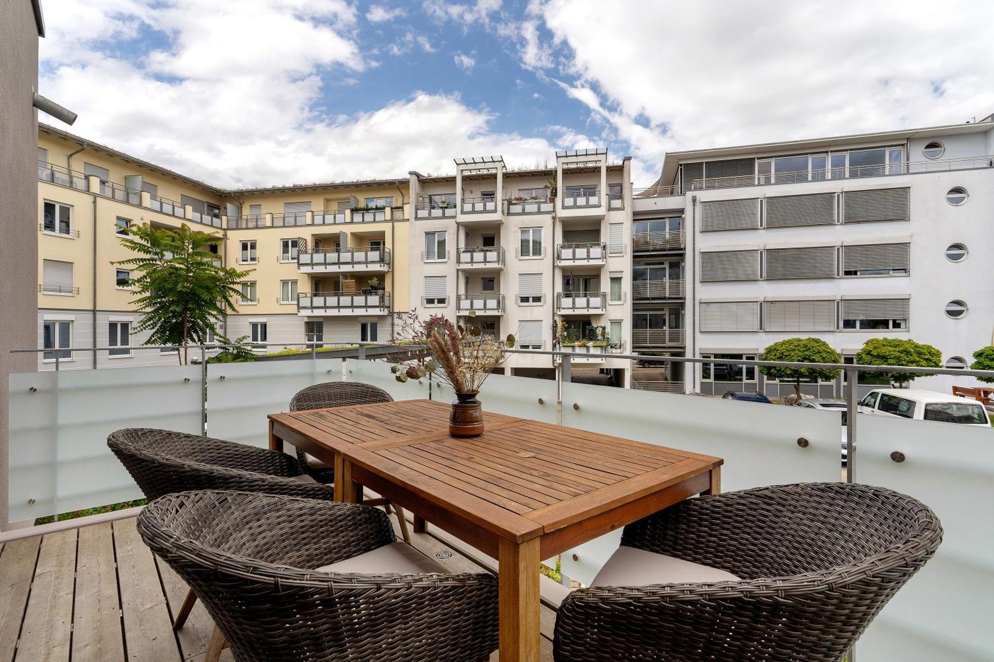 Km Style Apartments 5 ไฟรบวร์กอิมไบรส์เกา ภายนอก รูปภาพ